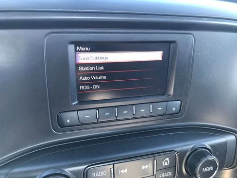 Used 2016 GMC Sierra 1500 Pickup 2D 8 ft w/ Sierra Convenience Package image 21