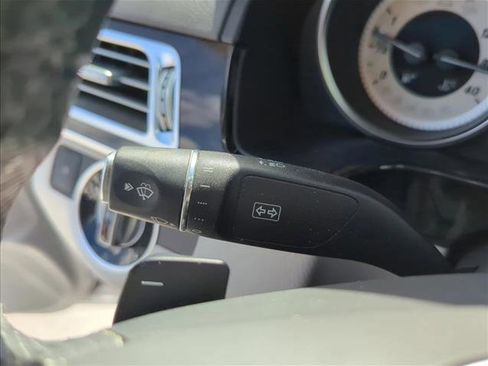 Used 2014 Mercedes-Benz E 350 Sedan image 18