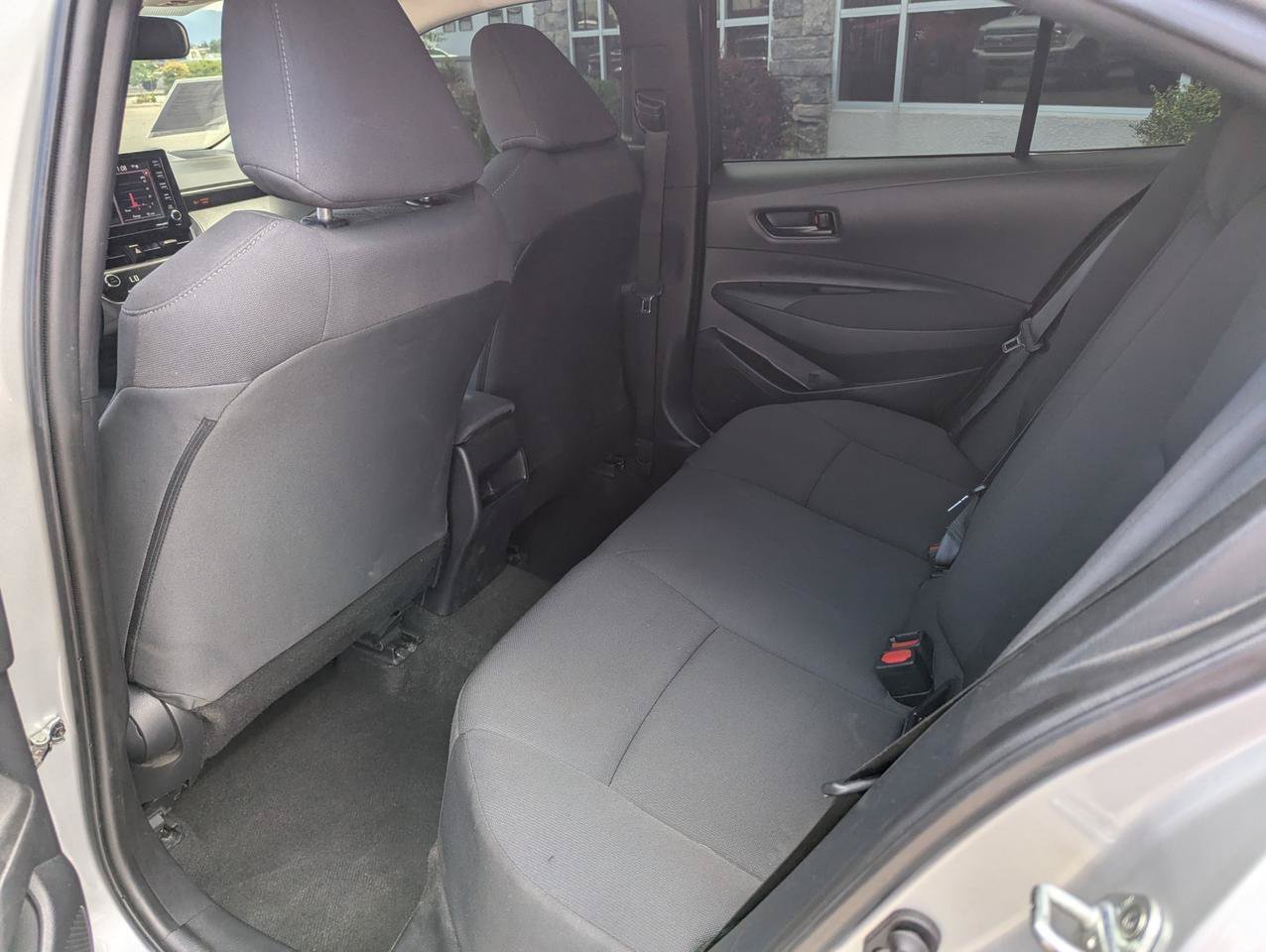Used 2022 Toyota Corolla LE FWD image 21