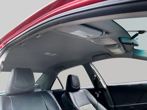 Used 2014 Toyota Camry SE FWD image 20