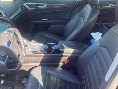 Used 2016 Ford Fusion SE w/ Equipment Group 202A FWD image 12