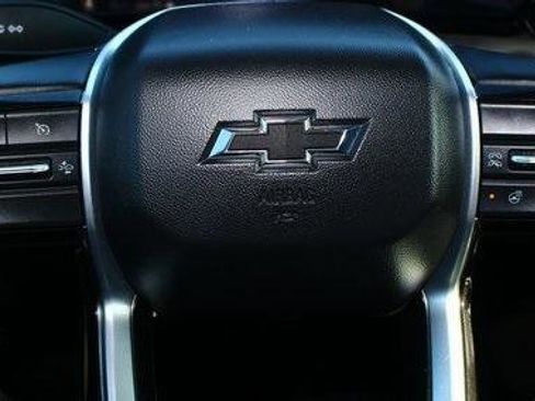 Used 2024 Chevrolet Colorado ZR2 w/ ZR2 Convenience Package III image 14