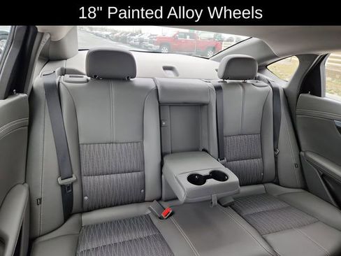 Used 2019 Chevrolet Impala LT image 28