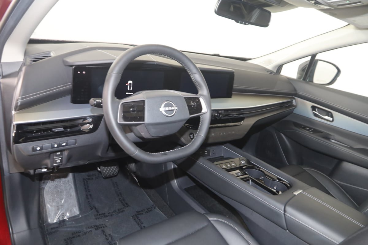 Used 2025 Nissan Murano SL AWD/4WD image 25