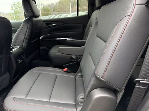 Used 2026 Chevrolet Traverse Z71 w/ Driver Confidence Package image 13