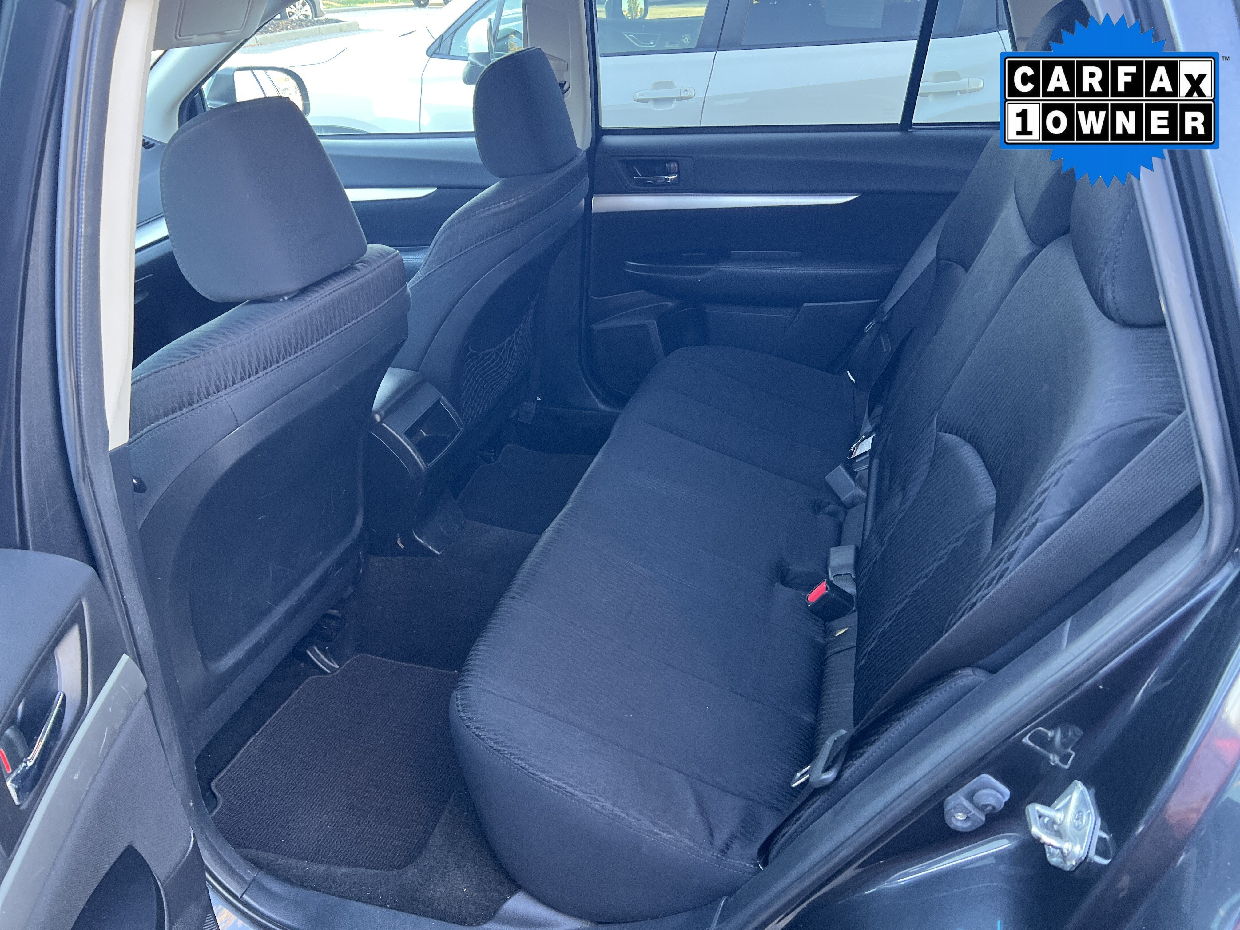 Used 2011 Subaru Outback 2.5i Premium AWD/4WD image 11