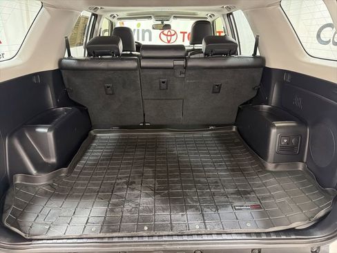 Used 2019 Toyota 4Runner Limited image 17