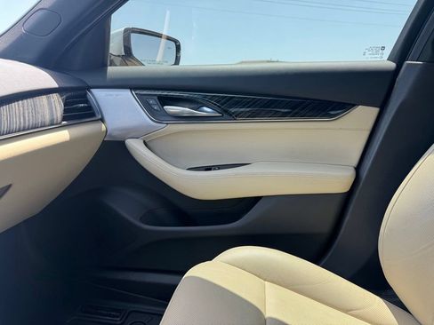 Used 2023 Cadillac CT5 Luxury AWD/4WD image 14