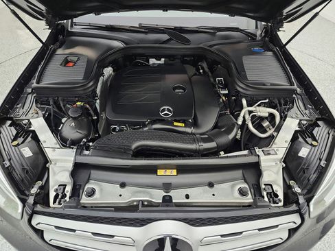Used 2022 Mercedes-Benz GLC 300 image 16
