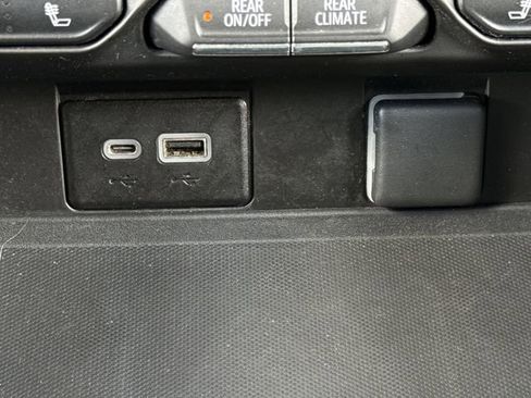 Used 2021 Chevrolet Tahoe RST w/ Luxury Package AWD/4WD image 23