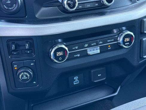 Used 2021 Ford F150 XLT w/ Equipment Group 301A Mid image 21