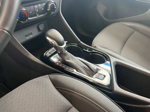 Used 2025 Buick Encore GX Preferred image 51