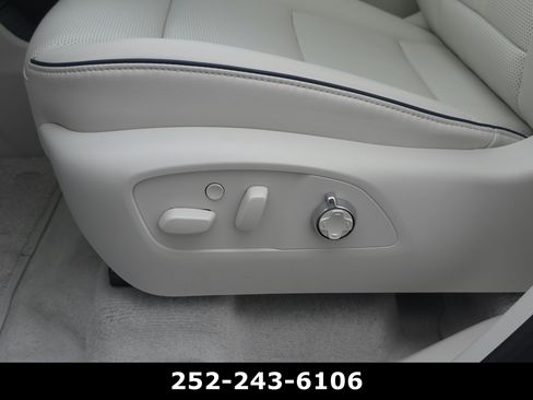 Used 2026 Buick Enclave Avenir w/ Super Cruise Package FWD image 11