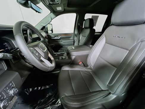 Used 2026 GMC Sierra 2500 Denali w/ Denali Reserve Package image 19
