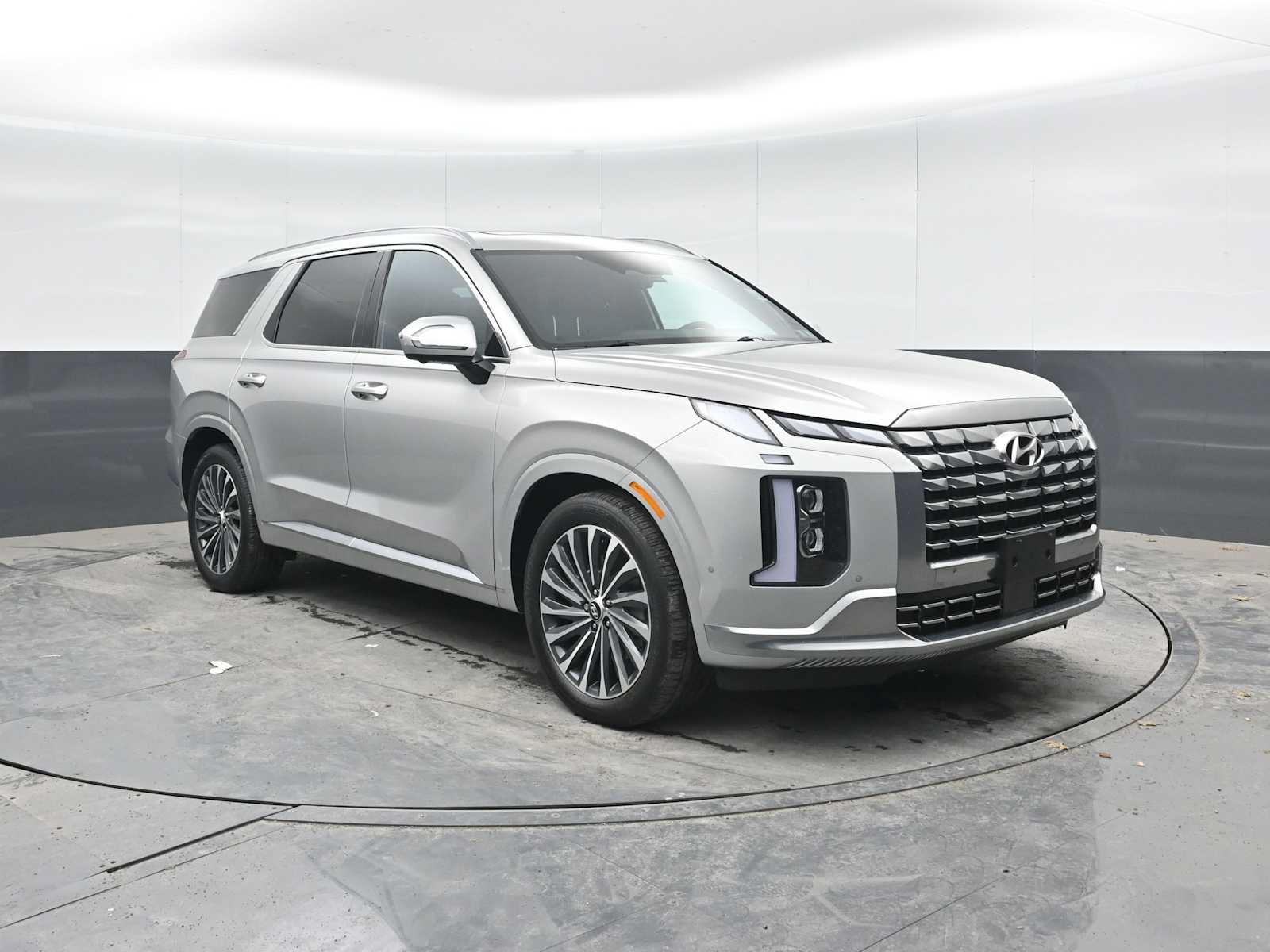 Used 2025 Hyundai Palisade Calligraphy AWD/4WD image 7