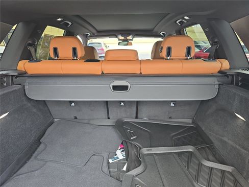 Used 2024 BMW X5 sDrive40i w/ M Sport Package image 8