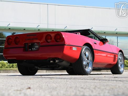 Used 1989 Chevrolet Corvette Convertible image 15