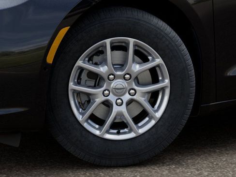 New 2026 Chrysler Pacifica Select FWD image 9