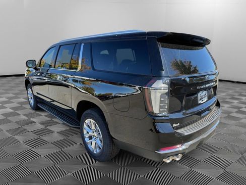 New 2026 Chevrolet Suburban Premier image 7