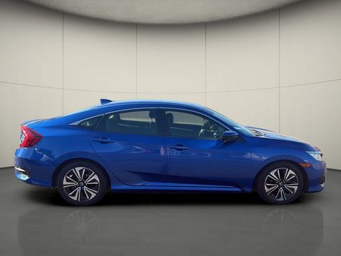 Used 2018 Honda Civic EX-L image 8