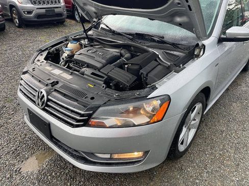 Used 2015 Volkswagen Passat 1.8T Limited Edition FWD image 24