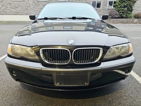 Used 2002 BMW 325xi Sedan AWD/4WD image 8