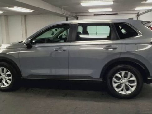 Used 2024 Honda CR-V LX image 6