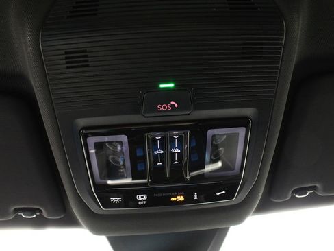 New 2025 Volkswagen Atlas Cross Sport SEL Premium R-Line AWD/4WD image 28