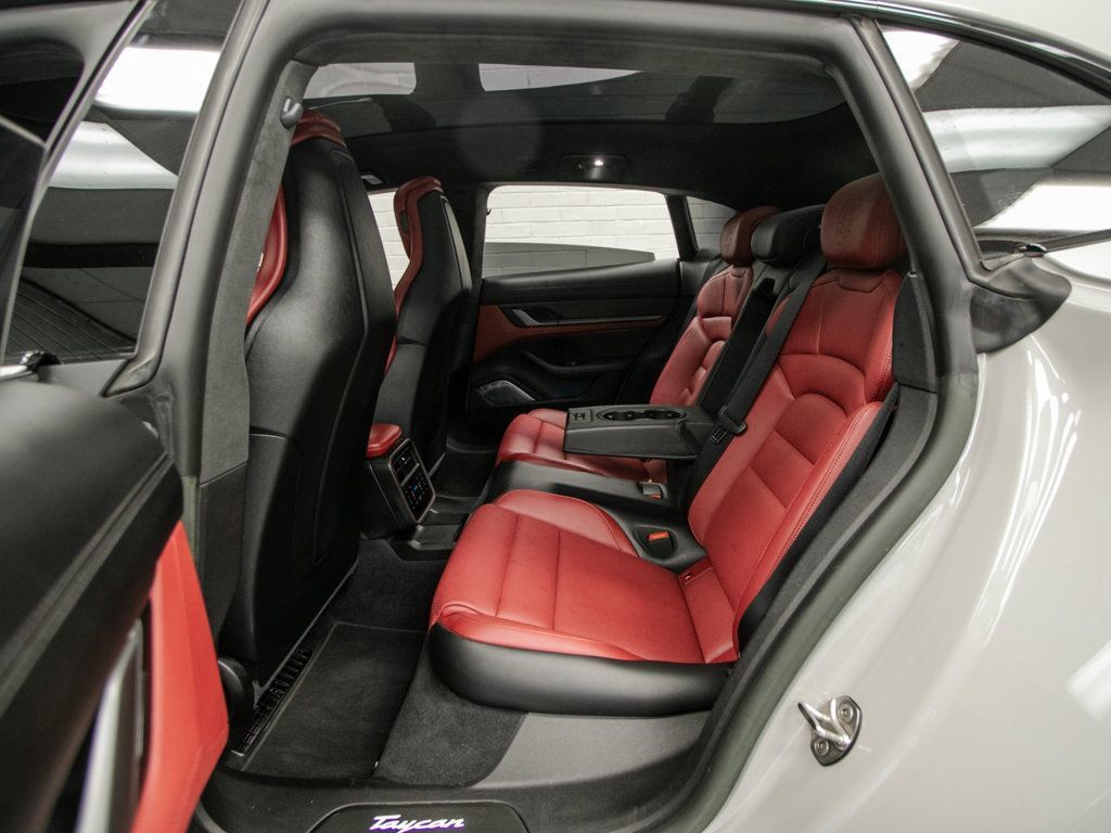 Used 2022 Porsche Taycan Turbo S AWD/4WD image 33