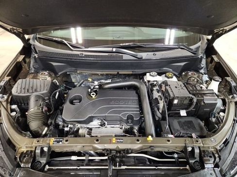 Used 2023 Chevrolet Equinox RS image 10