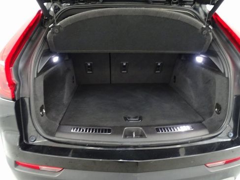 Used 2019 Cadillac XT4 Premium Luxury image 22