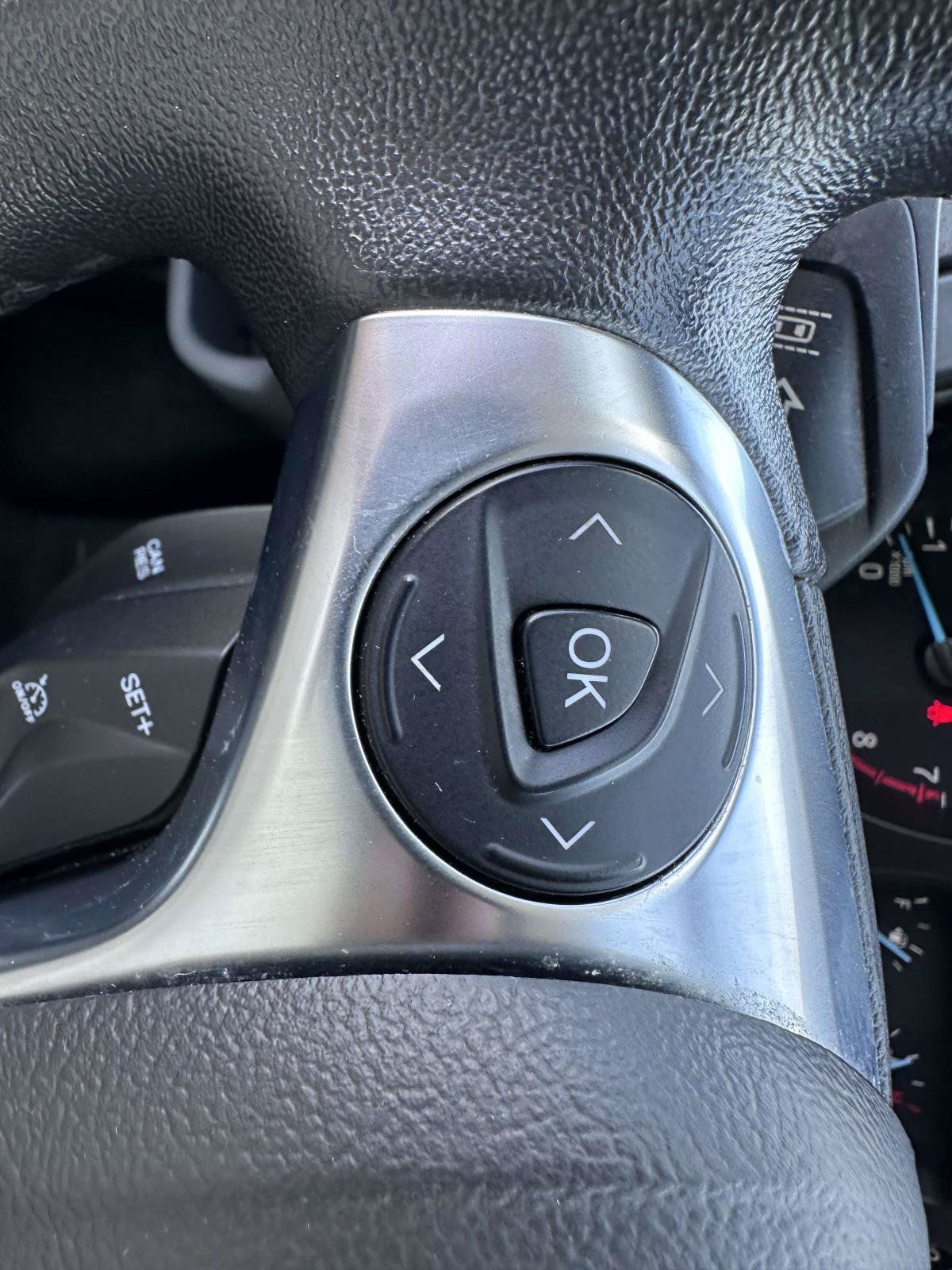 Used 2015 Ford Transit 350 XLT RWD image 18