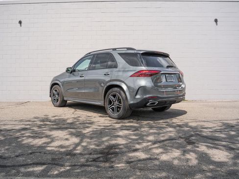 Used 2024 Mercedes-Benz GLE 350 4MATIC image 3