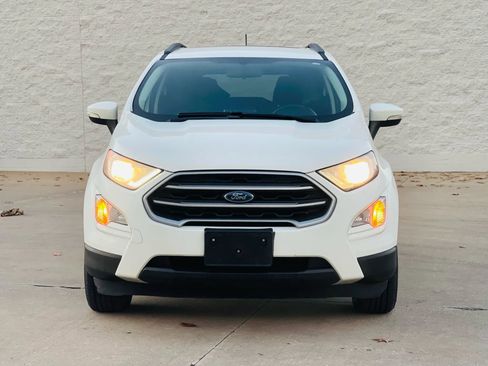 Used 2019 Ford EcoSport SE w/ SE Convenience Package image 2