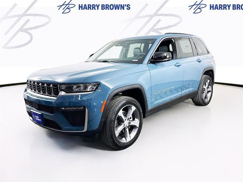 New 2026 Jeep Grand Cherokee Limited w/ Trailer Tow Package AWD/4WD image 1