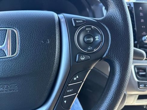 Used 2023 Honda Ridgeline Sport image 25
