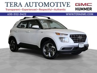Used 2022 Hyundai Venue SEL FWD video 1