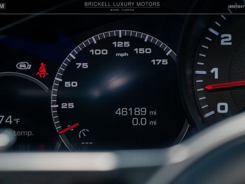 Used 2020 Porsche Cayenne image 37