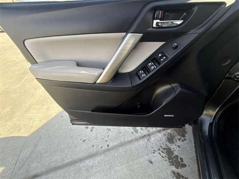 Used 2018 Subaru Forester 2.5i Limited image 13