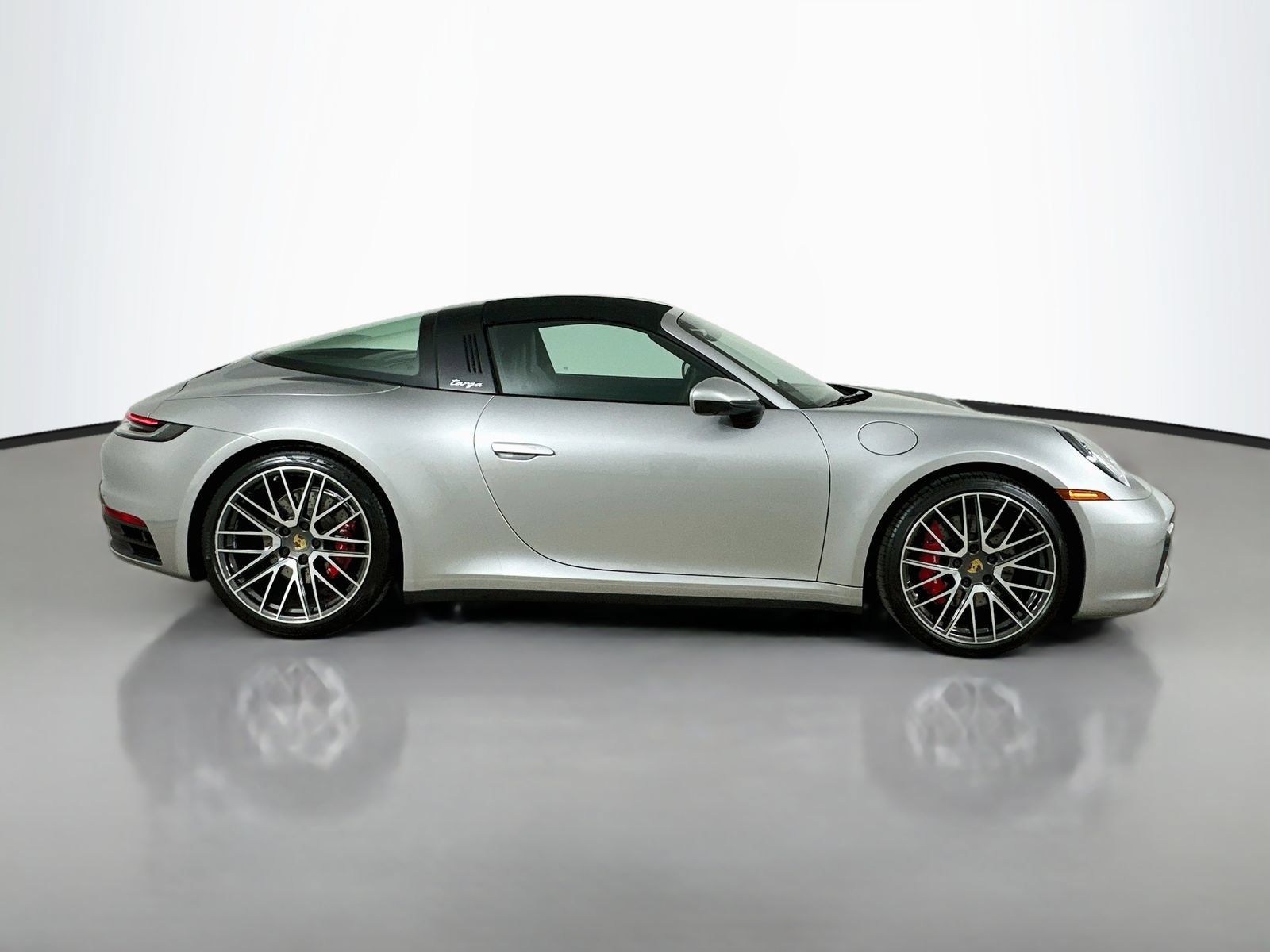 Used 2022 Porsche 911 Targa 4S AWD/4WD image 4