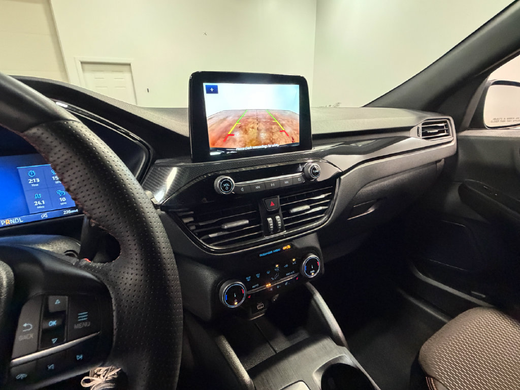 Used 2025 Ford Escape ST-Line Select AWD/4WD image 79