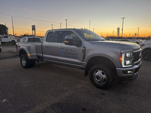 Used 2023 Ford F350 Lariat w/ Lariat Ultimate Package image 18