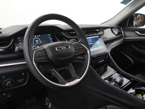 Used 2023 Jeep Grand Cherokee 4WD 4xe image 26