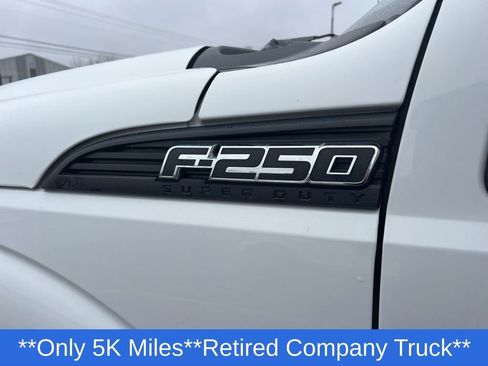 Used 2016 Ford F250 XL w/ Power Equipment Group image 32