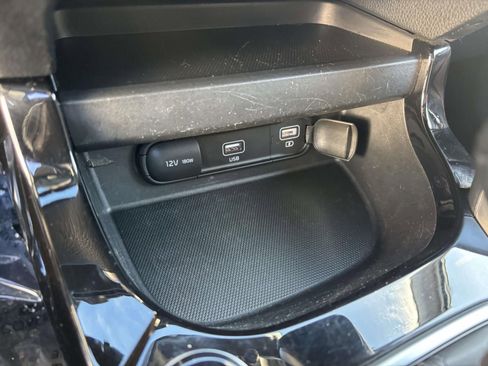Used 2022 Kia Seltos S image 25