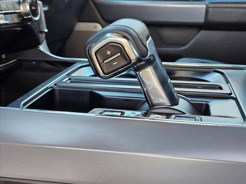 Used 2024 Ford F150 Lariat w/ FX4 Off-Road Package image 10