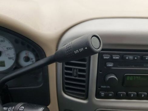 Used 2003 Ford Escape XLT image 22