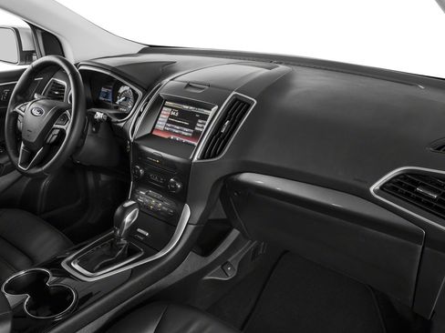 Used 2018 Ford Edge SEL w/ Equipment Group 201A AWD/4WD image 14