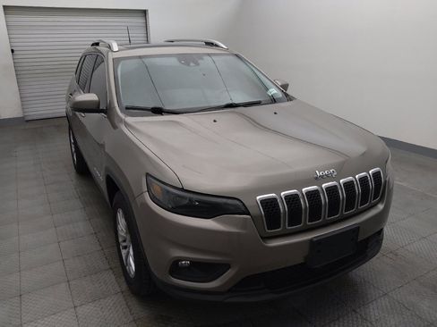 Used 2021 Jeep Cherokee Latitude Lux w/ Sun & Sound Group AWD/4WD image 14