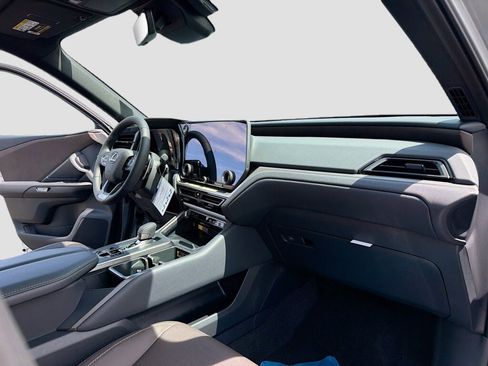 New 2026 Lexus TX 350 AWD image 5